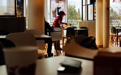 10 Coisas Que o Cliente Percebe Assim Que Entra Em Um Restaurante